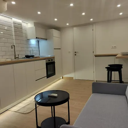 The White Loft - Explore Center By Foot شقة سالونيك